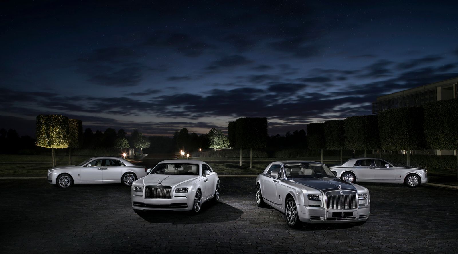 [h2]Rolls-Royce Suhail Collection[/h2]