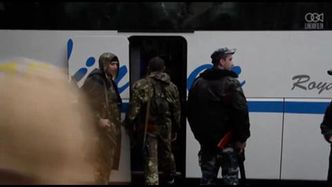 Pięć autobusów z uciekinierami wyjechało z opanowanego przez rebeliantów Doniecka do Rostowa w Rosji