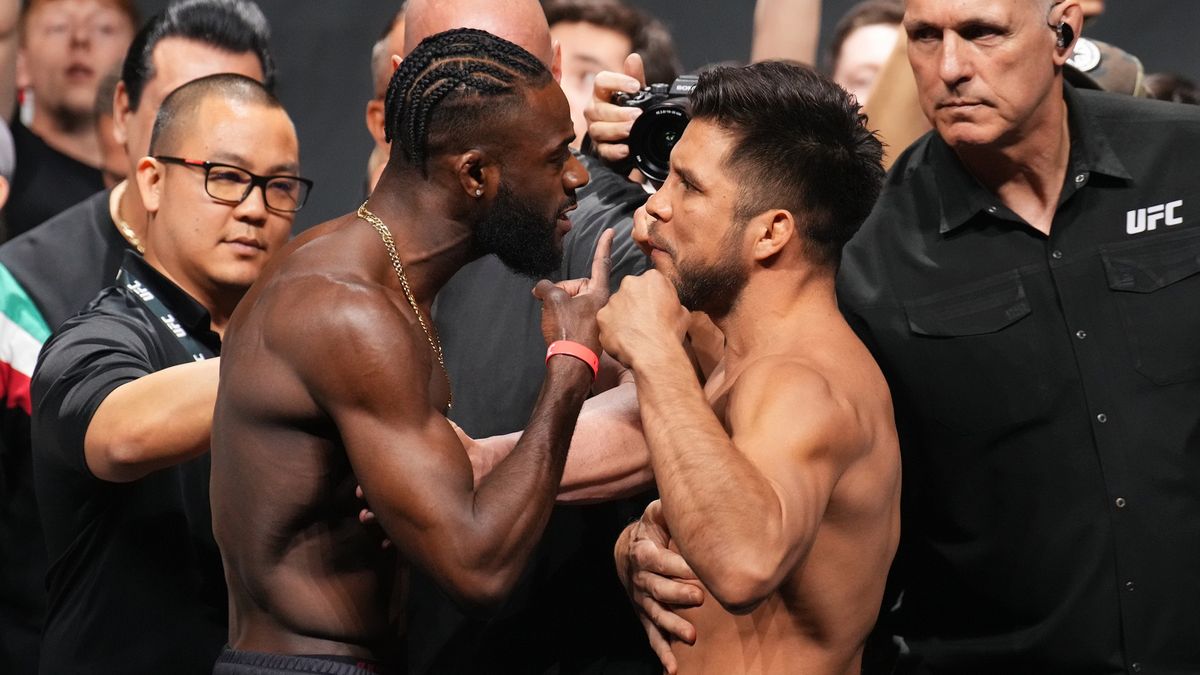 Getty Images / Chris Unger/Zuffa LLC / Na zdjęciu: Aljamain Sterling i Henry Cejudo.