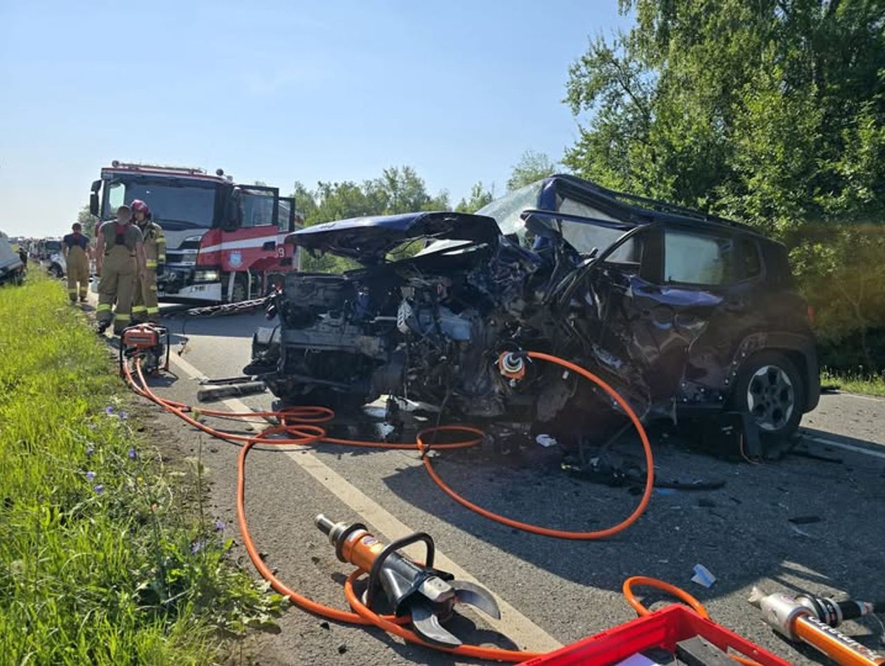 Śląsk: Wypadek z udziałem pięciu samochodów osobowych. Lądował śmigłowiec medyczny