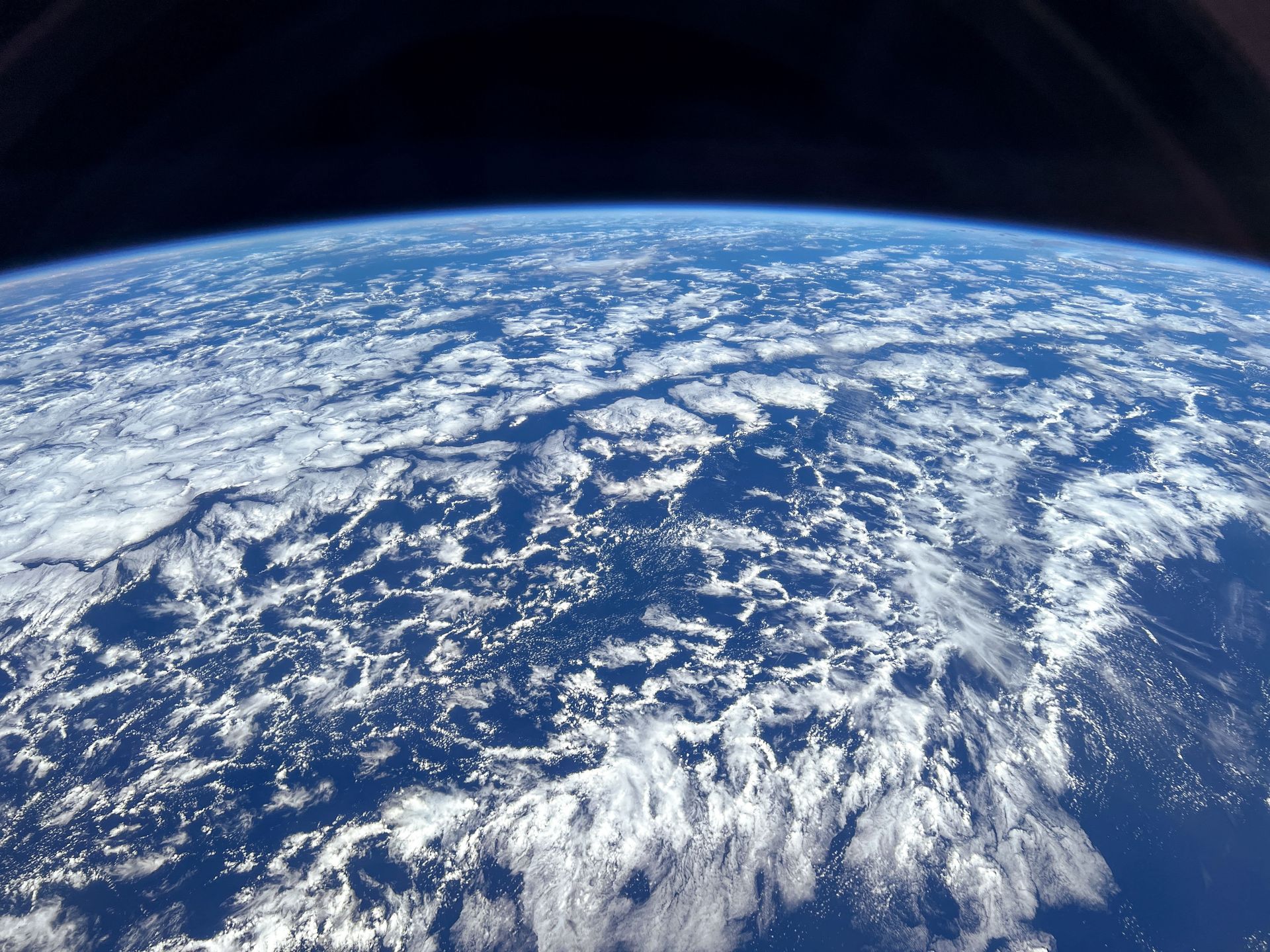 Zdjęcie Ziemi z pokładu ISS wykonane przez załogę Ax-4