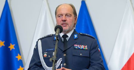 Szczepienia na COVID. Niezadowoleni policjanci apelują do szefa KPRM i ministra zdrowia