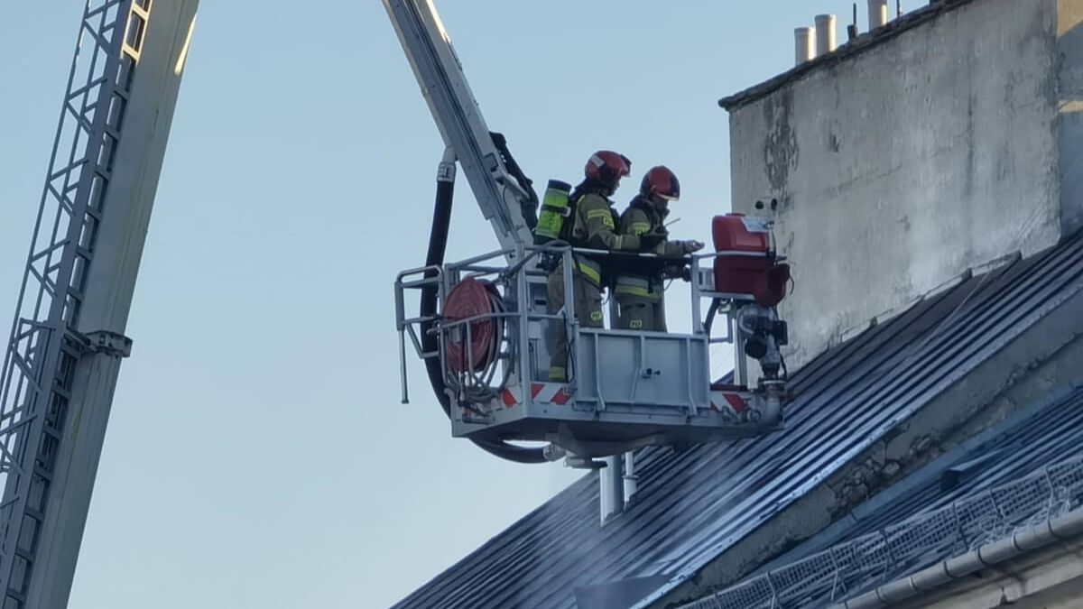 Pożar kamienicy przy ul. Lubartowskiej w Lublinie