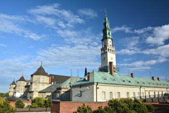 Pińczów: 116 uczniów z "Kołłątaja" na Jasnej Górze
