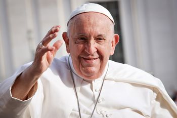 Surowe zasady na konklawe. Papież Franciszek zdradził tajemnice