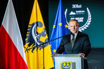 Kolejne dymisje po skandalu powodziowym ujawnionym przez WP