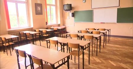 Dyrektorzy szkół o przygotowaniach do akcji szczepień uczniów.