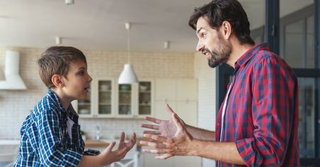 Tego nigdy nie mów swojemu dziecku. Terapeutka wskazuje największe błędy w komunikacji