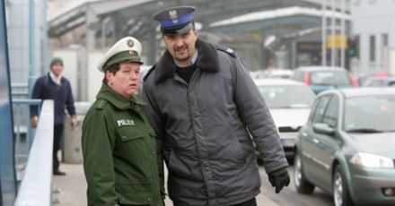 Policja apeluje o ostrożność przy wyborze ofert pracy za granicą