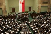 Sejm uchwalił ustawę okołobudżetową