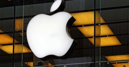 iPhone 11 wielkim sukcesem. Apple znów jest najbardziej wartościową firmą na świecie