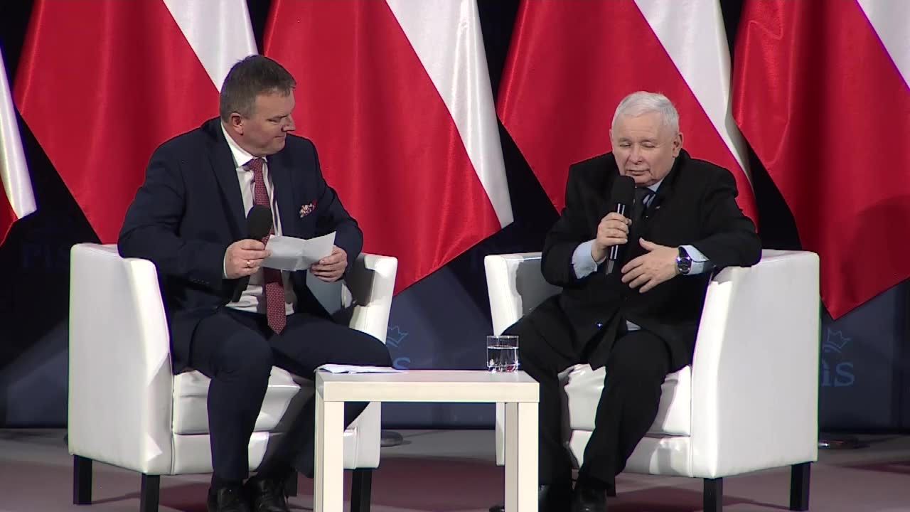 “Nie chciałem nikogo urazić”. Kaczyński skomentował swoje słowa o “dawaniu w szyję” przez kobiety