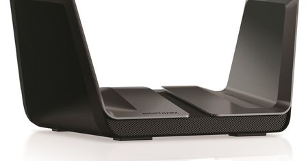Netgear Nighthawk AX8 – szczyt techniki wśród routerów z najwyższej półki