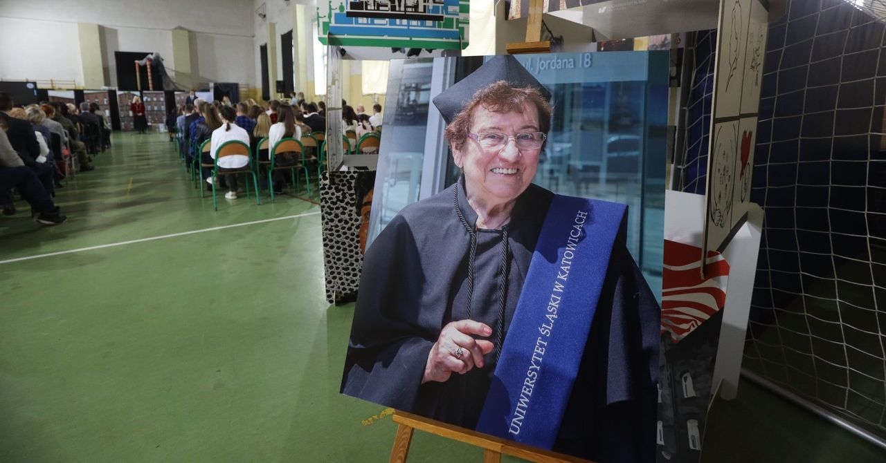 Zabrze: Doktor Jolanta Wadowska-Król patronką Zespołu Szkół Nr 42