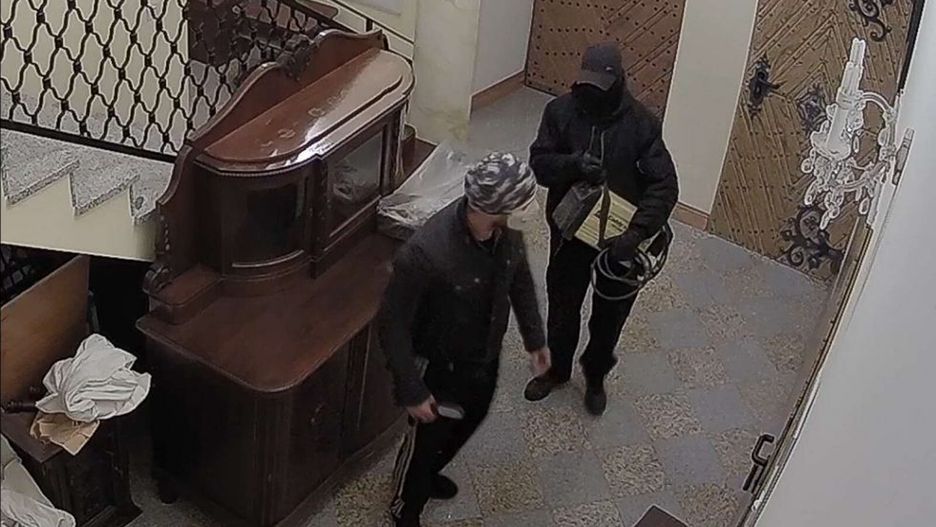 Wleń. Kryminał w pałacu. Złodzieje uciekli, ale utrwalili się na filmie