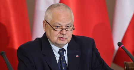 Adam Glapiński odpowiada krytykom. "Całe te epistoły biorą się chyba tylko ze złej woli"