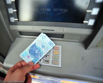 W weekend przerwy w działaniu banków. Zobacz, w których