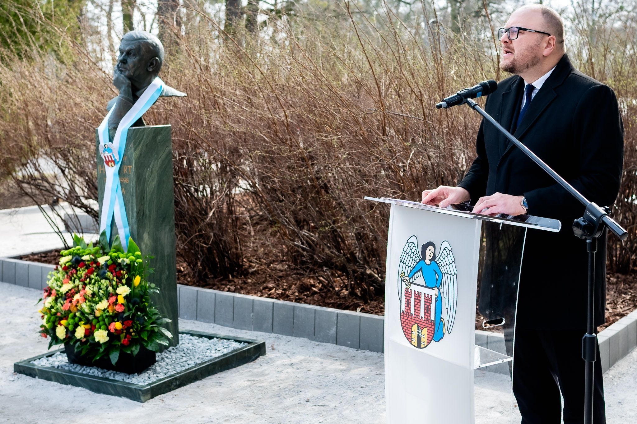 Osłonięcie Pomnika Zbigniewa Herberta