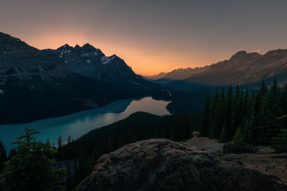 Śnieg, góry i lasy, czyli piękno Kanady w fascynującym timelapsie