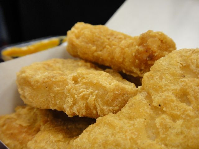 Kawałki kurczaka McNuggets (McDonald's)