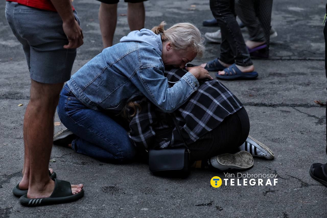 Skutki zmasowanego rosyjskiego ataku na Kijów 