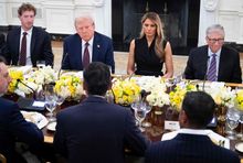 Donald Trump i CEO Doliny Krzemowej SAUL LOEB/AFP/East News