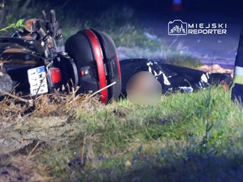 Płatków: Śmiertelny wypadek motocyklisty. Kierujący wjechał w drzewo. 35-latek zginął na miejscu