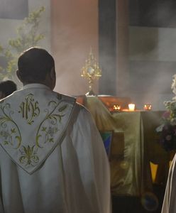 Były ksiądz ujawnia. "Gospodyni w majtkach" i "pijany proboszcz"