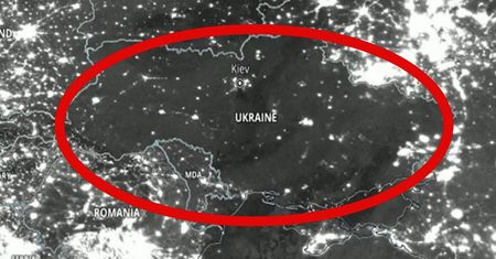 Porażający widok. Ukraina czarną plamą na tle Europy