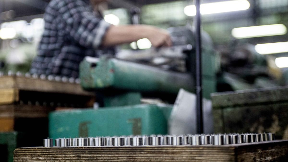 Hala produkcyjna
Micha� Walczak
hala, kontrakt, Mesko, PGZ, podpisanie, Polska Grupa Zbrojeniowa, po�yczka, produkcja, przemys� zbrojeniowy, umowa, zbrojeni�wka