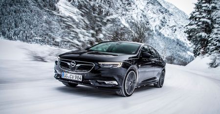 Flagowy sedan za mniej niż 1000 zł miesięcznie? Wyjątkowa oferta na Opla Insignię