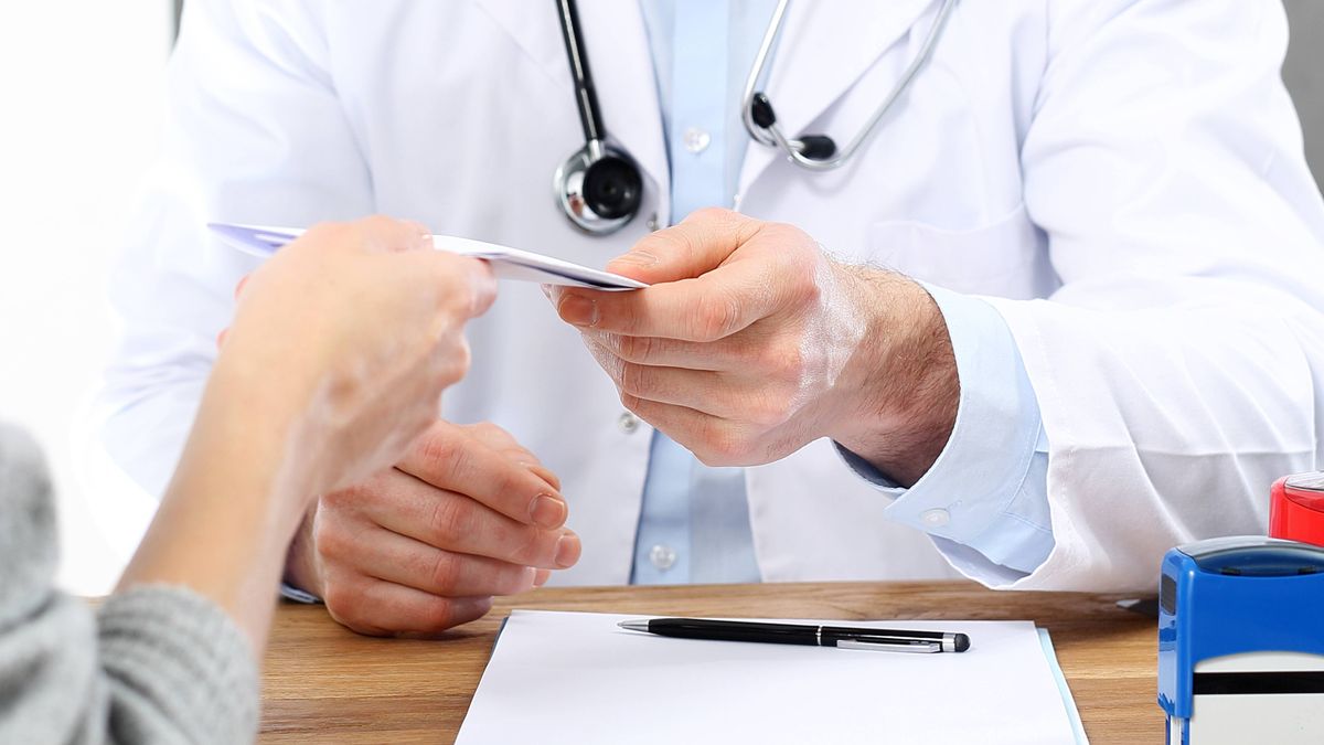 Przybywa zwolnień z "kodem C"