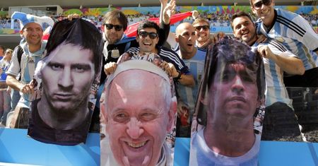 Messi, papież i Maradona. Najlepsze zdjęcia tygodnia