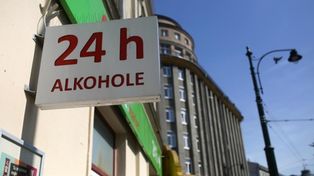 Nocny zakaz sprzedaży alkoholu w Szczecinie musi jeszcze poczekać