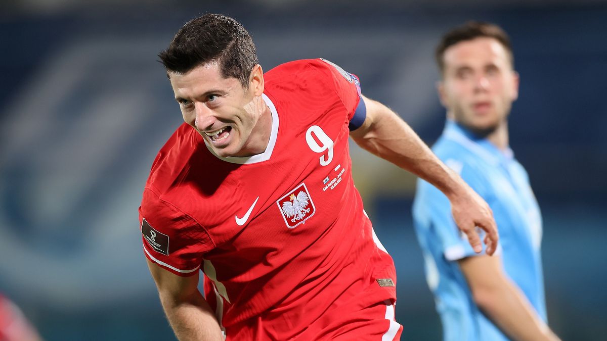 PAP / Leszek Szymański / Na zdjęciu: Robert Lewandowski