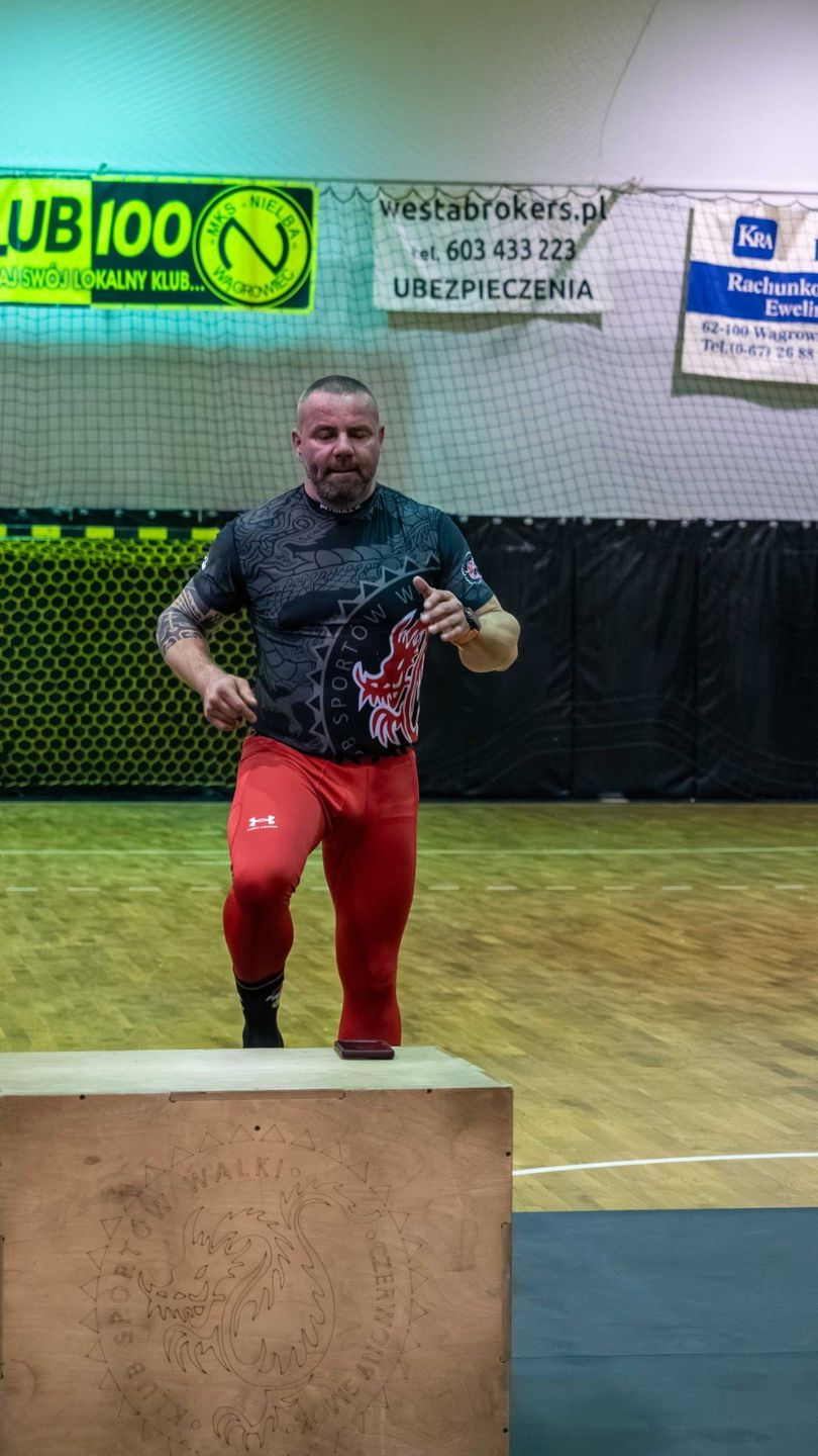 Mikołajkowy Maraton Fitness w Wągrowcu