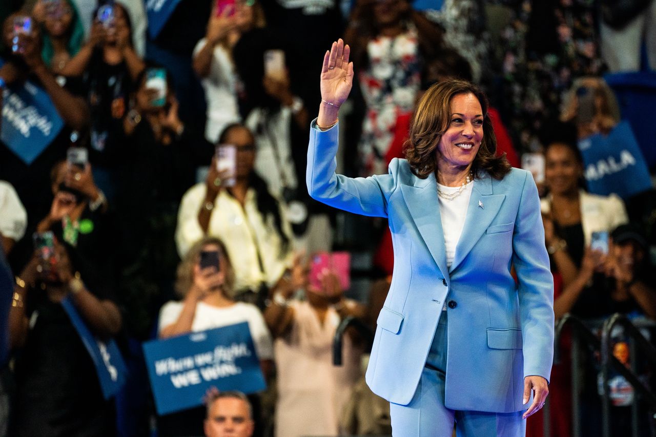 Kamala Harris eyes Minnesota governor for vice presidential pick