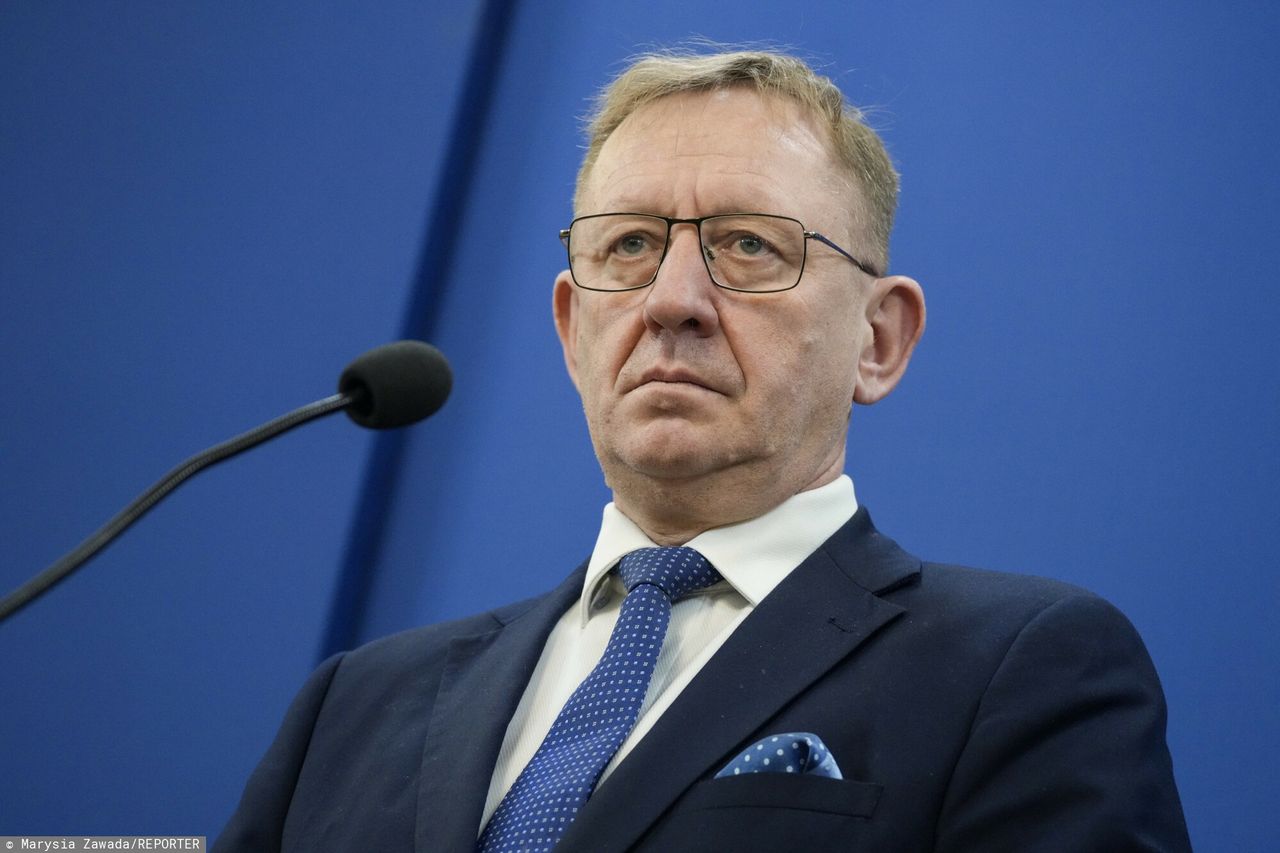 Afera ze sprzedażą działki pod CPK. Lawina krytyki w sieci