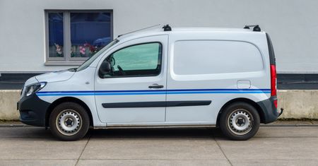 Zwolniony kierowca walczy o odprawę. Pracował 25 lat