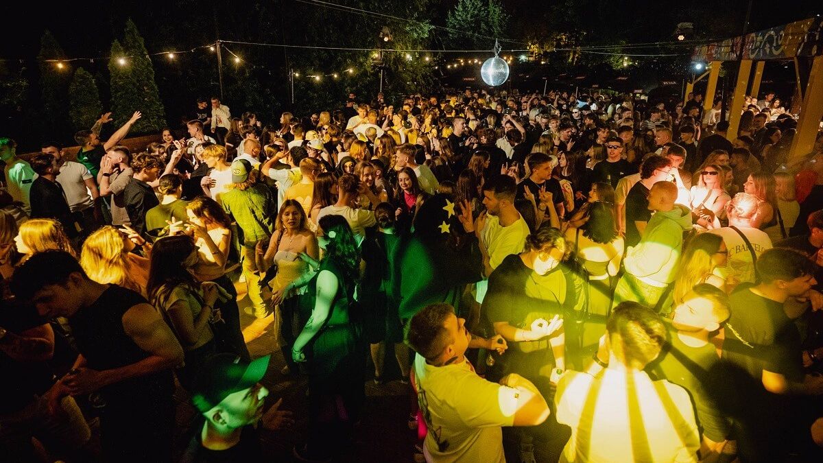 Zdjęcie z albumu: WYPIJ W PLENERZE MÓJ BOHATERZE 06.06