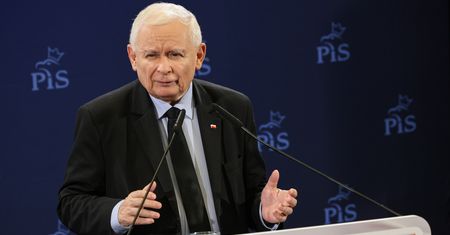 "Gigantyczny skandal". Kaczyński reaguje na aferę wokół dotacji KPO