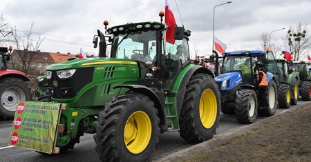 Mocne uderzenie w rolników. Ludowcy wchodzą do gry