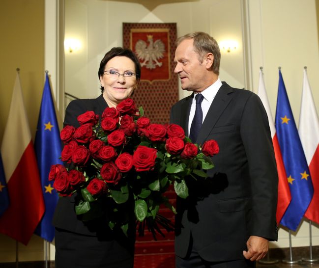 Nowy rząd zaprzysiężony. Jego największe wyzwania to obietnice Donalda Tuska i zimna wojna z Rosją