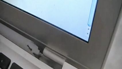 Problem zawiasów w MBA i idotyczne rozwiązanie problemu 1