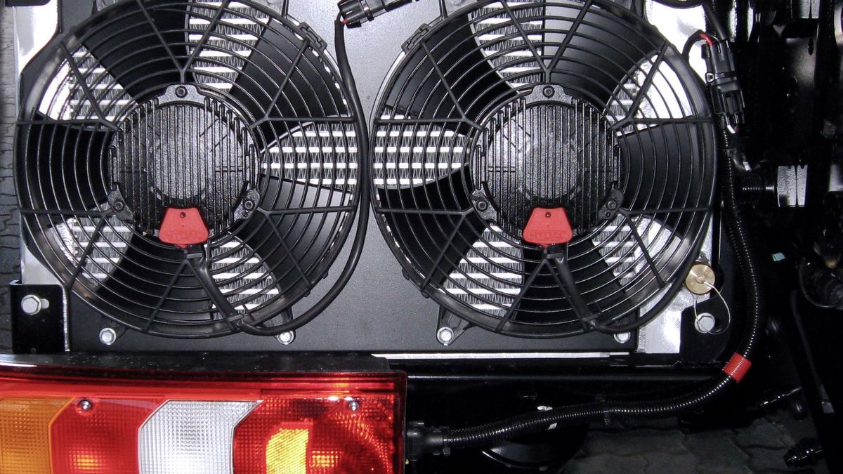Wentylatory chłodnicy w Unimogu