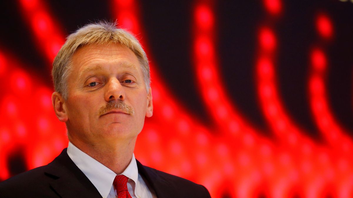 MOSCOW, RUSSIA - OCTOBER 02: Kremlin's spokesman Dmitriy Peskov attends Russian International Energy Week Forum on October 02, 2019 in Moscow, Russia. 
 (Photo by Sefa Karacan/Anadolu Agency via Getty Images)