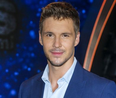 Mikołaj Roznerski pokazał zaskakujące zdjęcia. "W końcu ślub!"