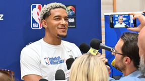 Dzieciaki w San Antonio uwielbiają go. Polak wyznacza trendy w NBA