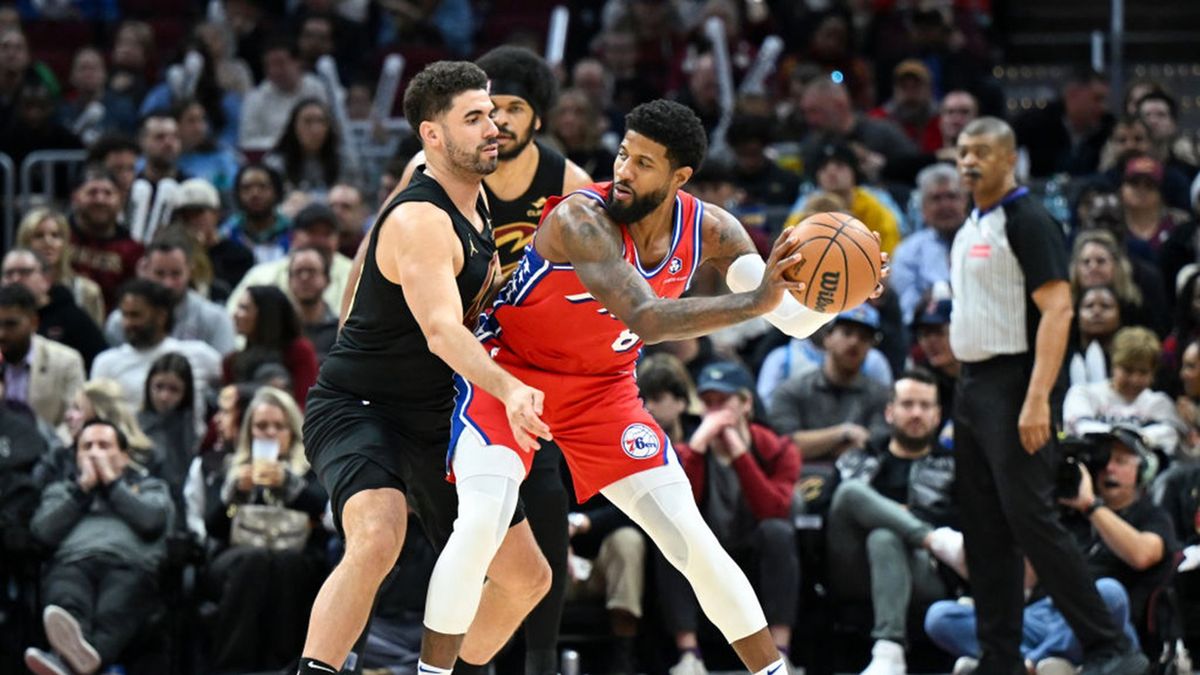 Getty Images / Nick Cammett / Na zdjęciu: Paul George i Georges Niang