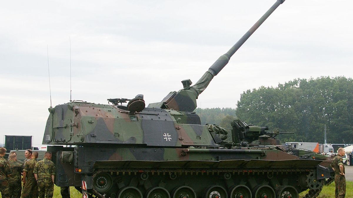 TRBM 155HG ma być kompatybilna z większością armatohaubic 155 mm